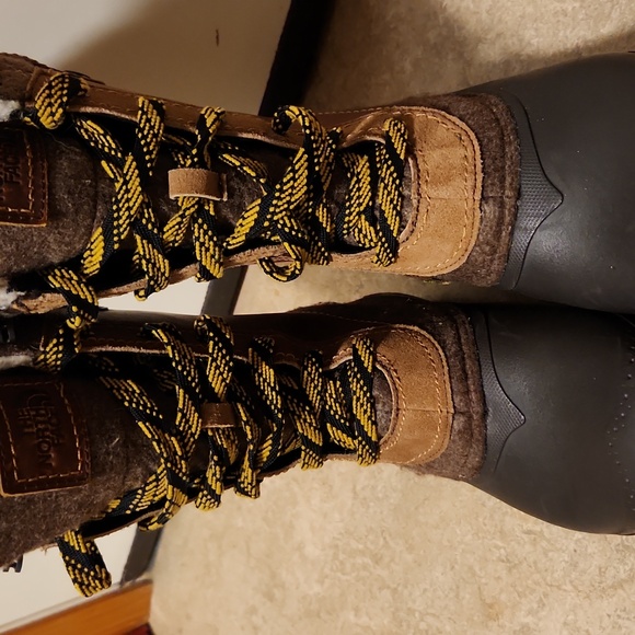 Womens Brown Leather North Face Snow Boots - Picture 9 of 14